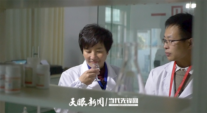 我在河北等你 ②｜一杯小酒敬今朝！余留芬委员：河北未来可期